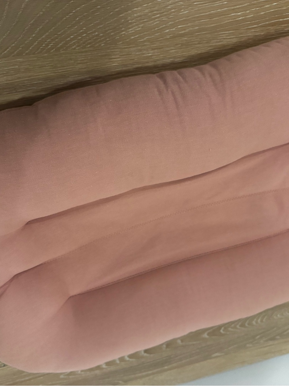Snuggle me organic lounger (Gumdrop)